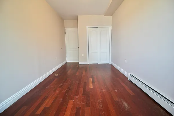 Rented by Hagstrom Management Inc | media 33