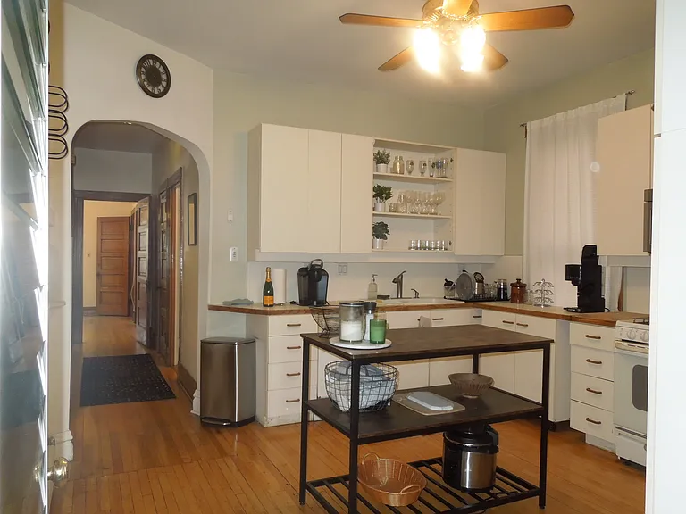 3501 N Janssen Ave #1 — Photo 10