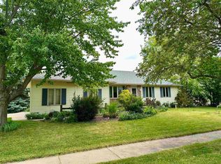 1901 N Page St, Stoughton, WI 53589