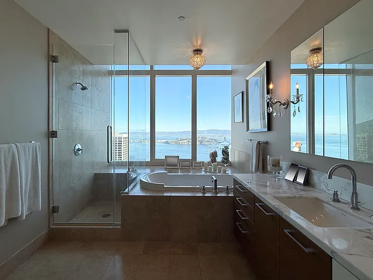 301 Mission St #Penthouse 1B — Photo 8