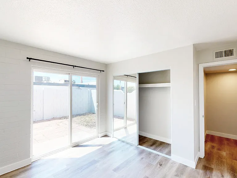 1712-1724 E Ocotillo Rd — Photo 55