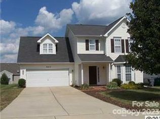 7617 Saddle Trail Ln, Charlotte, NC 28269