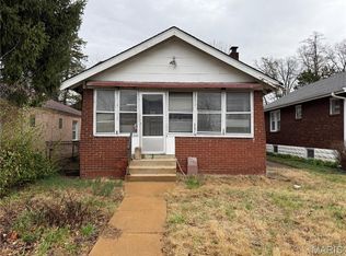 8249 Appleton Dr, Saint Louis, MO 63132