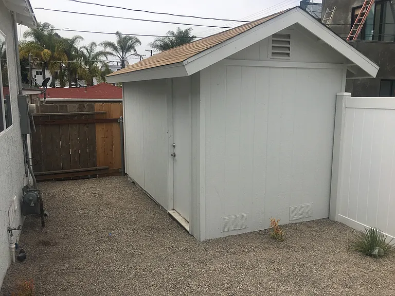 2076 Thomas Ave — Photo 15