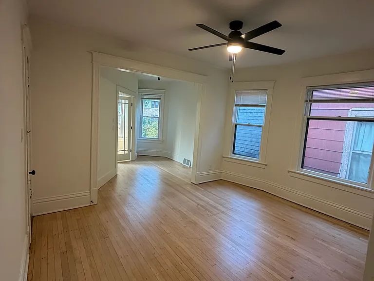 E Belleview Pl — Photo 7