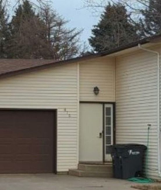815 Eagle Dr, Rock Valley, IA 51247 Zillow
