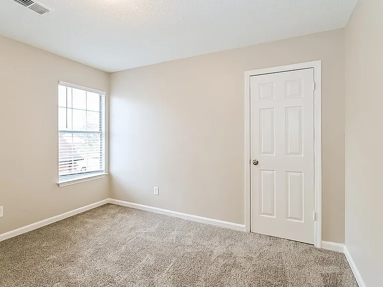 7708 Baysweet Dr — Photo 12