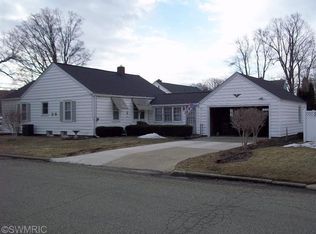 501 S Lakeview Ave, Sturgis, MI 49091