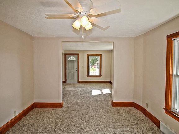 3rd image of 159 E Baird Ave