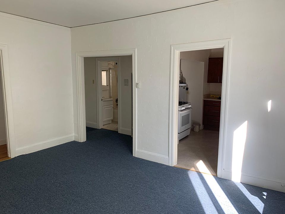 1st image of 489 14th St APT 8