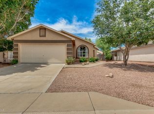 8822 E Dallas St, Mesa, AZ 85207