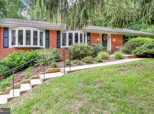 19 Hickory Meadow Rd, Cockeysville, MD 21030