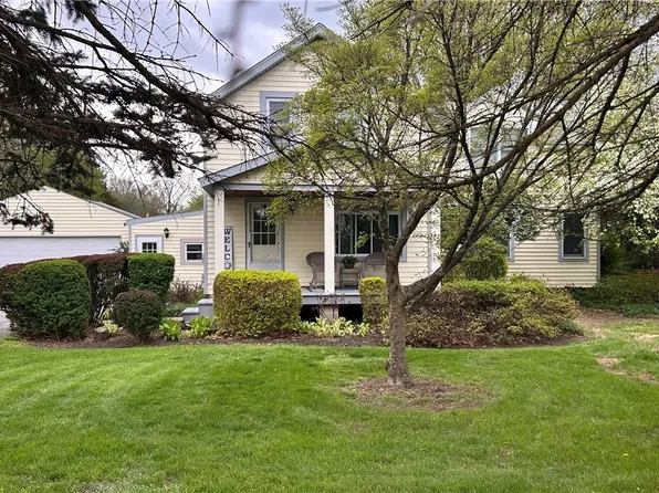 8772 Lake Shore Blvd, Mentor, OH 44060