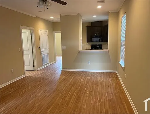 2 bed, $1,450 — Photo 4