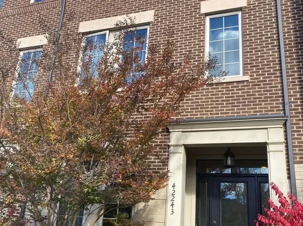 42243 Bliss Ter, Ashburn, VA 20148
