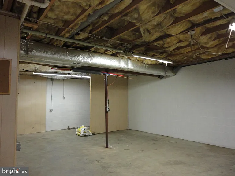 814 Rustic Ln — Photo 63