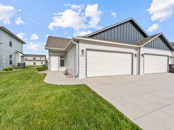 2741 Amelia Ln, Salina, KS 67401