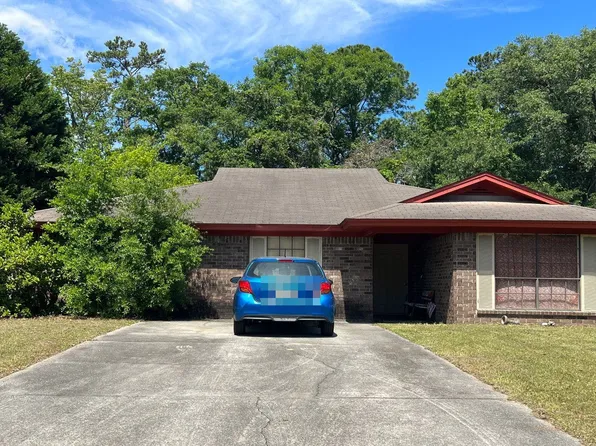 111 Marsh Bluff Dr, Savannah, GA 31404