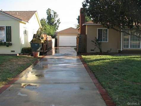 2nd image of 661 W La Deney Dr