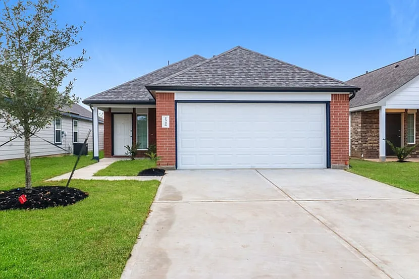 Blue Opal Ln
