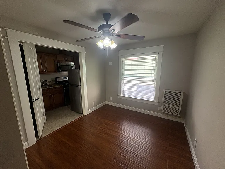161 Chestnut St #11 — Photo 1