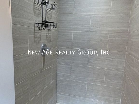3rd image of 6615 Blakemore St #1