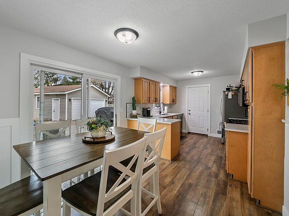 4th image of 8726 Ivywood Ave S