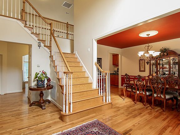 5th image of 9350 Mackenzie Meadow Ct