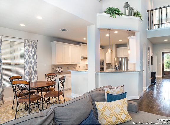 4th image of 30819 Schlather Ln