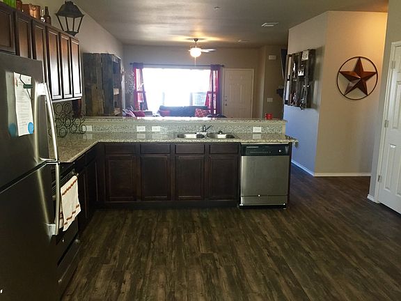 3rd image of 6720 28th St APT 1402