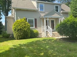 17 Amory Ave UNIT A, Pearl River, NY 10965