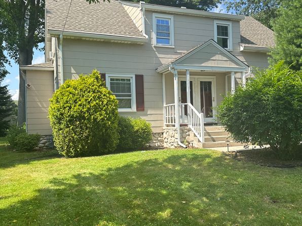 17 Amory Ave UNIT A