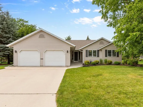 692 River Oaks DRIVE, Sheboygan Falls, WI 53085