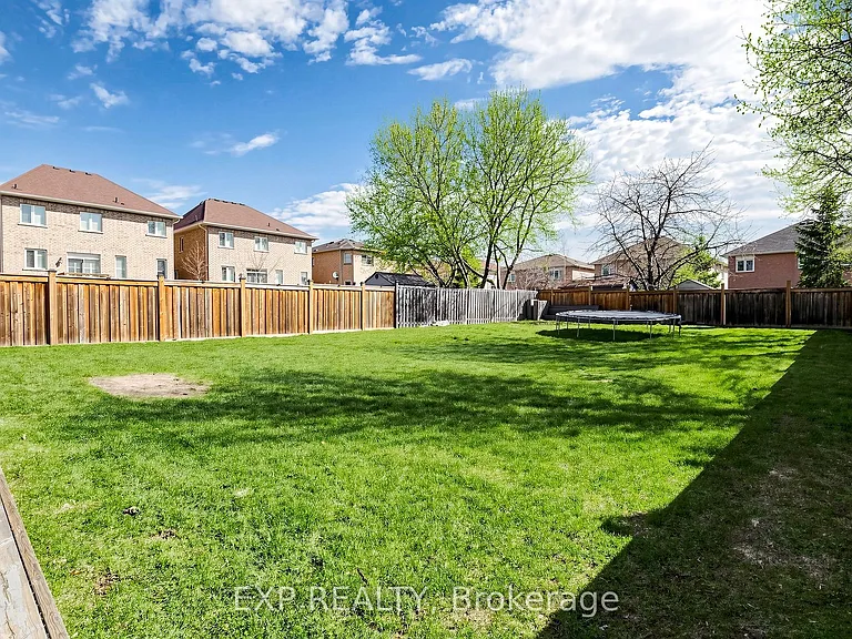 1865 Woodview Ave #BASEMENT — Photo 47