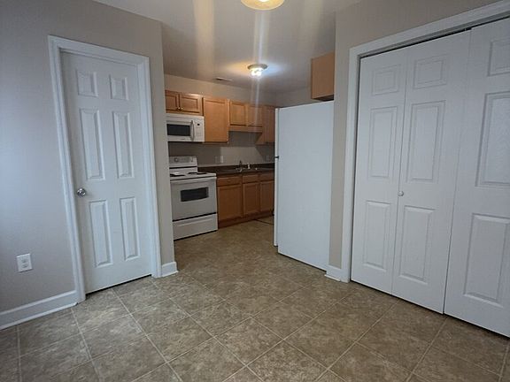 5th image of 643 Fowler Manning Rd Unit 19