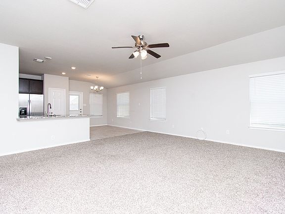 2nd image of 2502 Corradino St