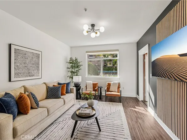 24585 Town Center Dr APT 4103, Santa Clarita, CA 91355