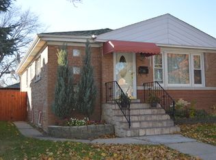 2750 N New England Ave, Chicago, IL