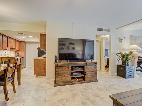 5th image of 7350 N Via Paseo Del Sur APT O101