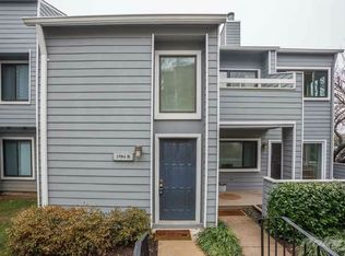 1984B Villaridge Dr, Reston, VA 20191