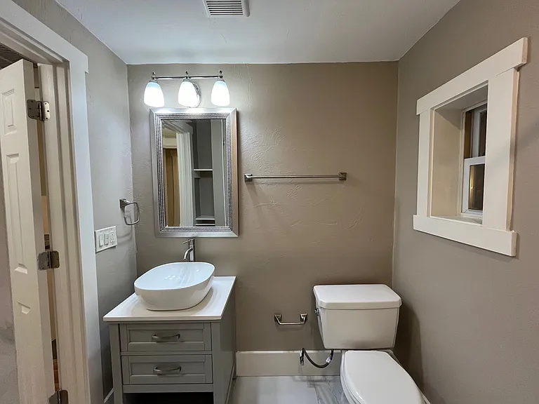 5858 Alderson St #2 — Photo 11