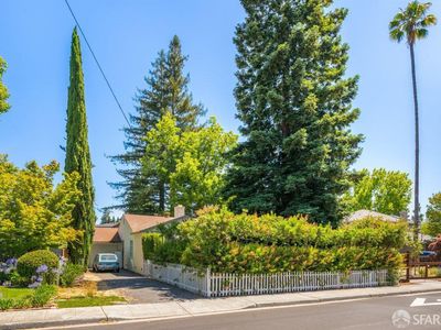 1304 Orange Ave, Menlo Park, CA, 94025