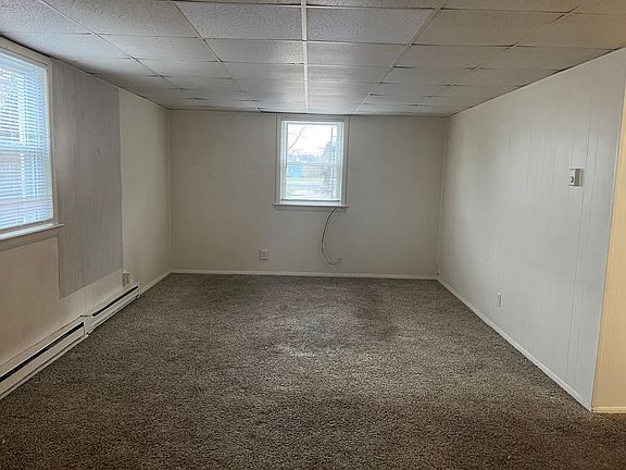 4th image of 420-430 E High St #11