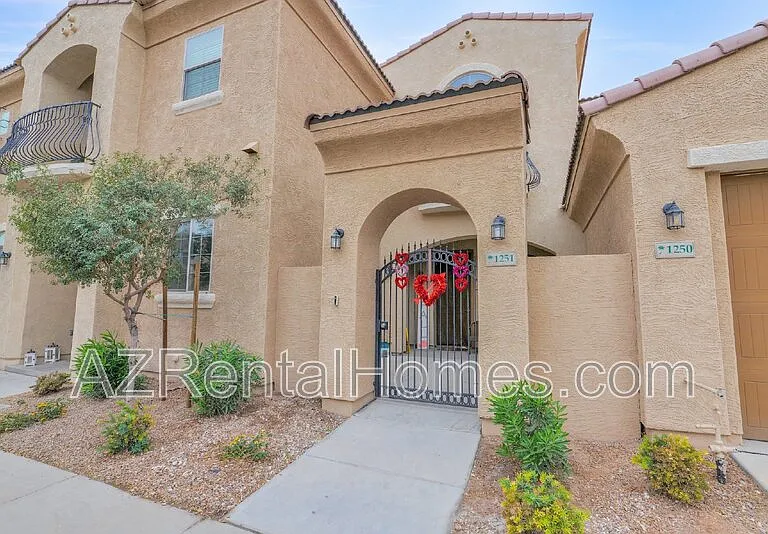1367 S Country Club Dr #1251 — Photo 3