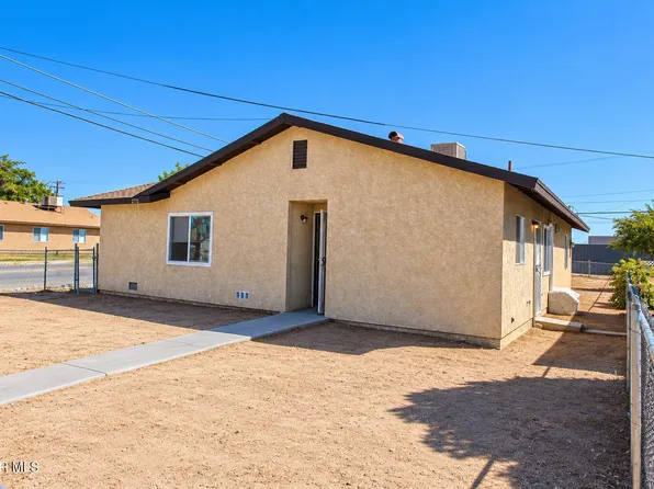 2772 Desert St, Rosamond, CA 93560