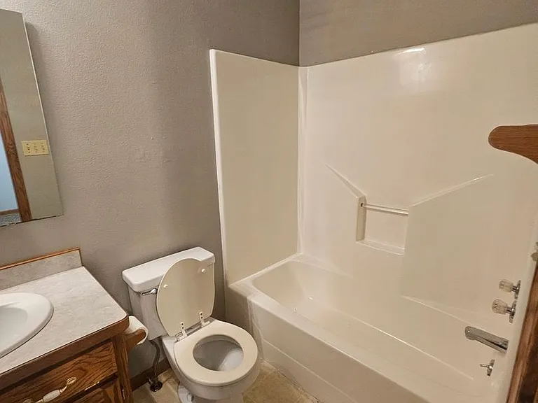 512 E Park Duplex #B & A — Photo 8