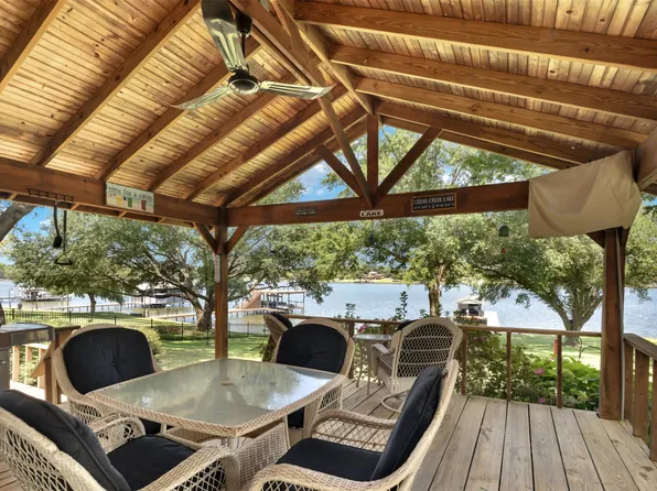 14255 Melody Ln, Malakoff, TX 75148