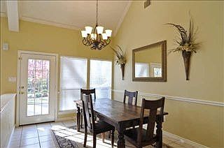 4th image of 3549 Boxwood Dr