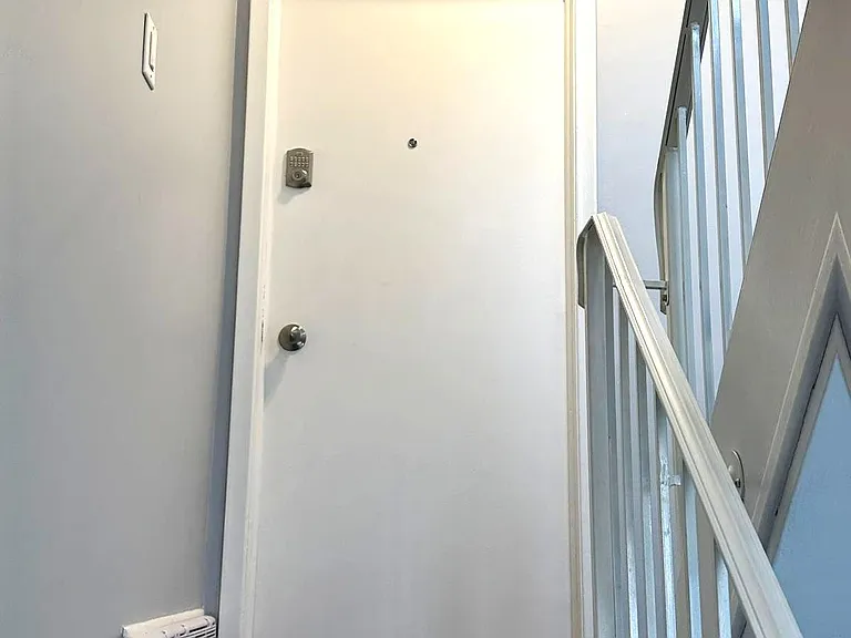13 Wesley St #3 — Photo 10