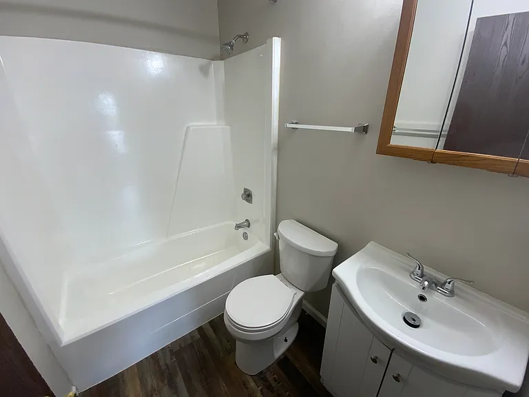 1108 Cambridge Ct #10 — Photo 8